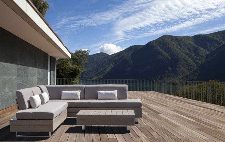 Barbeques Galore Barbeque grills, islands, heaters, grill parts and