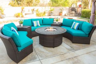 Aztec Circular Set with Cushions (For Display Purposes Only)