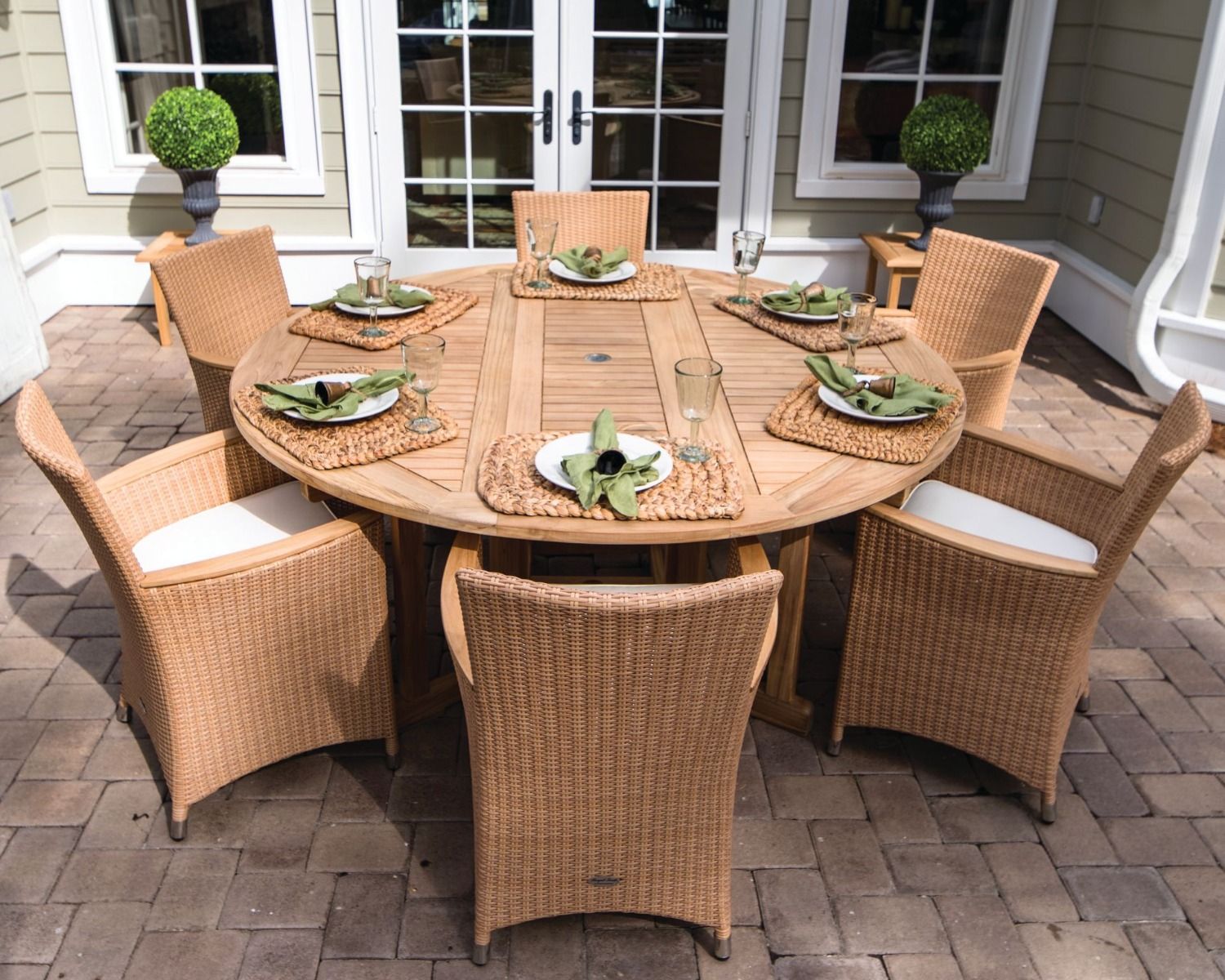 Bbq galore table and chairs online