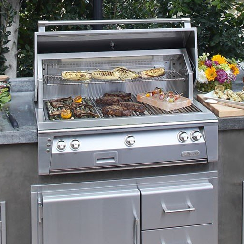 Best American Made Gas Grill for Largest Grilling Area