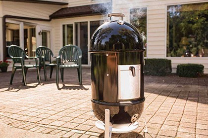 Weber Smokey Mountain Charcoal Grill