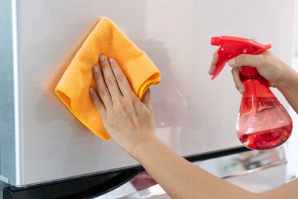 Cleaning Outdoor Refrigerator