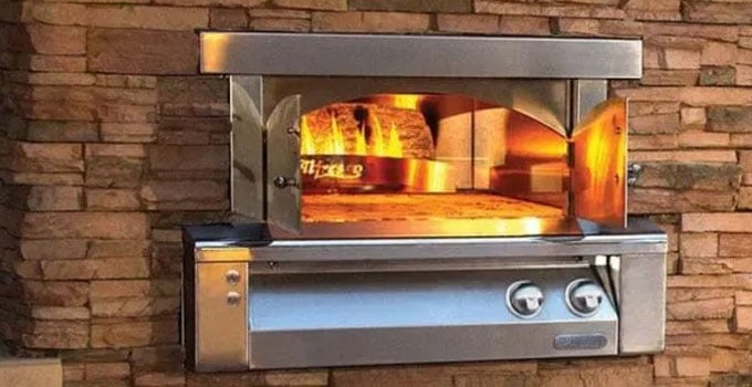 Alfresco Built-In Pizza Oven