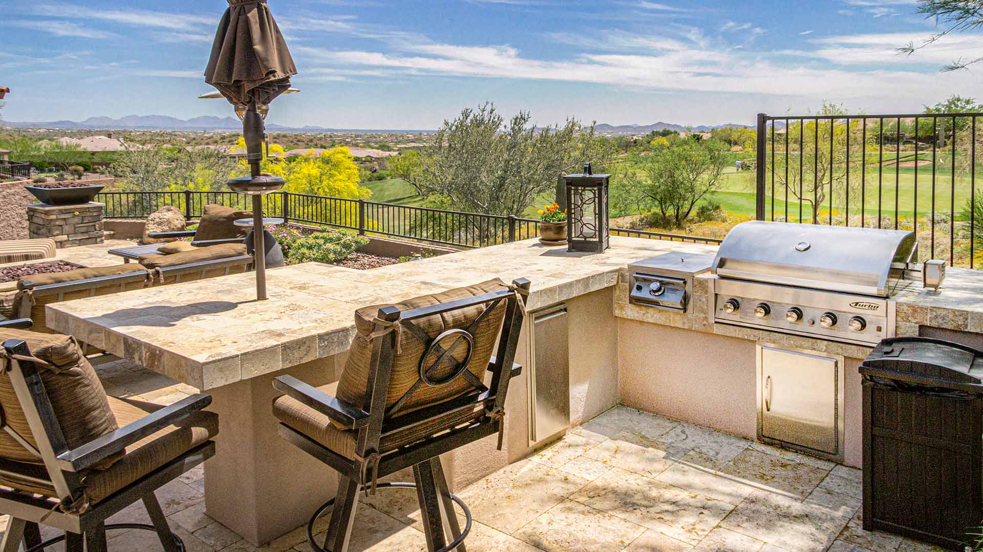 Traditional Old World Outdoor Kitchen Ideas